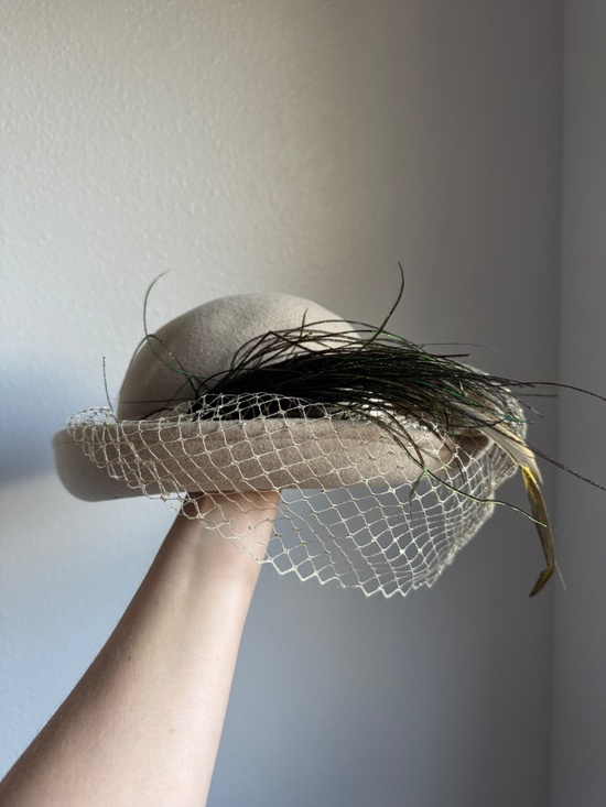Vintage Mr. John Beige Brown Wool Felt Feather Veiled Hat Fascinator main image 14
